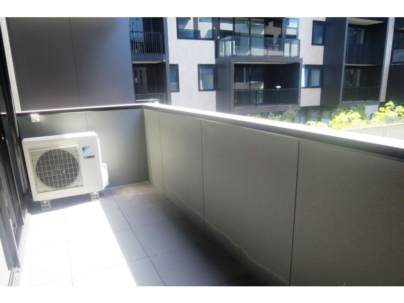 144/188 Whitehorse Road  Enter via Jersey St, Balwyn VIC 3103