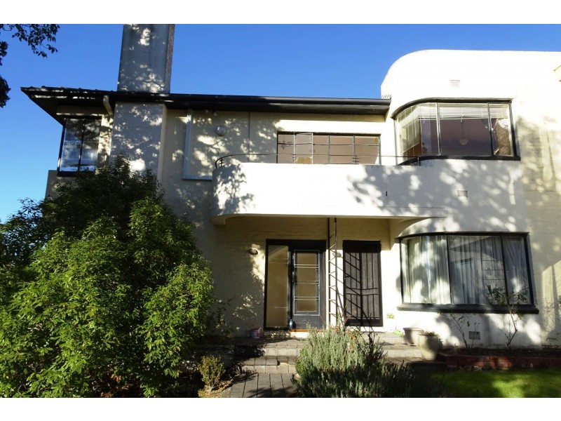 3/1251 Burke Road, Kew VIC 3101