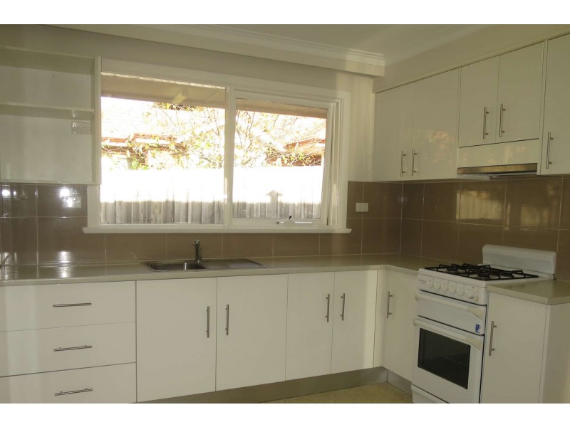 3/58 Windsor Crerscent, Surrey Hills VIC 3127