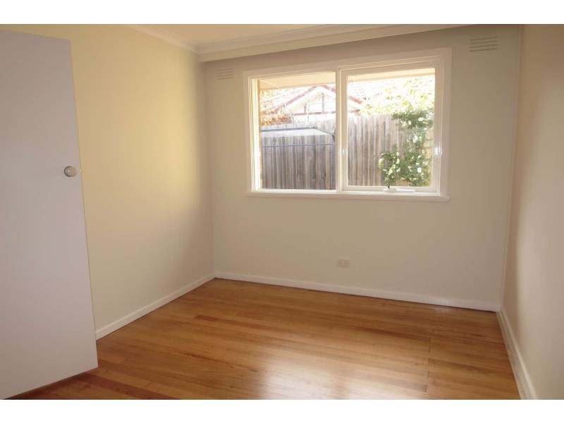 3/58 Windsor Crerscent, Surrey Hills VIC 3127