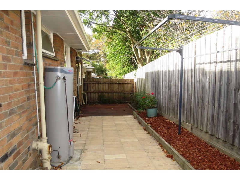 3/58 Windsor Crerscent, Surrey Hills VIC 3127