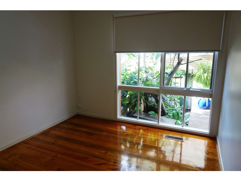 4/42 Zetland Road, Mont Albert VIC 3127