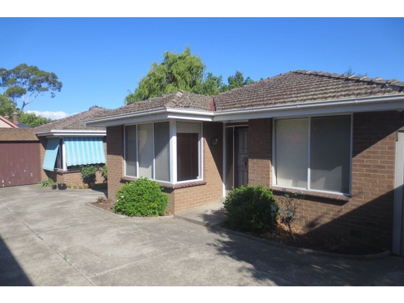 2/2 Vincent Street, Surrey Hills VIC 3127