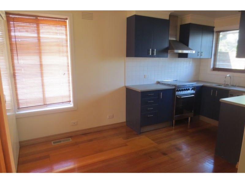 2/2 Vincent Street, Surrey Hills VIC 3127