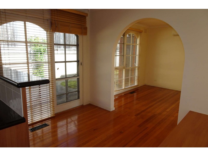 2/22 John St, Balwyn VIC 3103