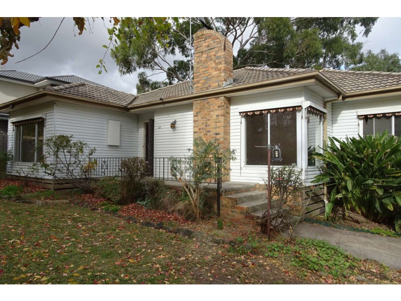 32 Kirstina Road, Glen Waverley VIC 3150