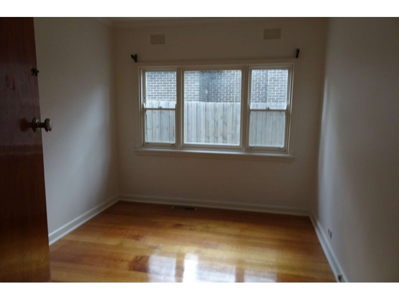 32 Kirstina Road, Glen Waverley VIC 3150