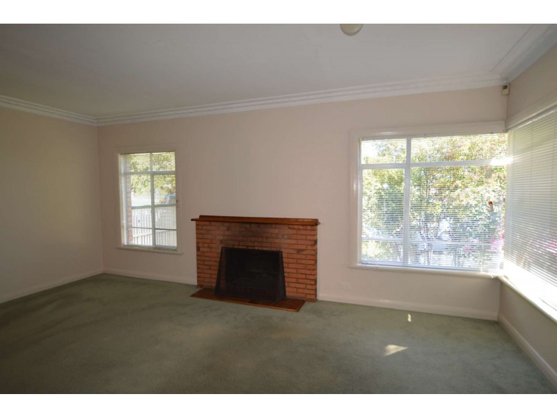 821 Burwood Rd, Hawthorn East VIC 3123