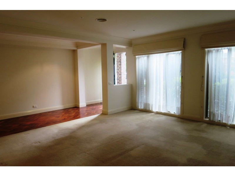 1/55 Yerrin Street, Balwyn VIC 3103