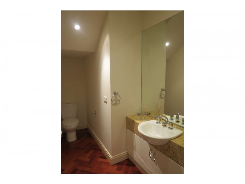 1/55 Yerrin Street, Balwyn VIC 3103