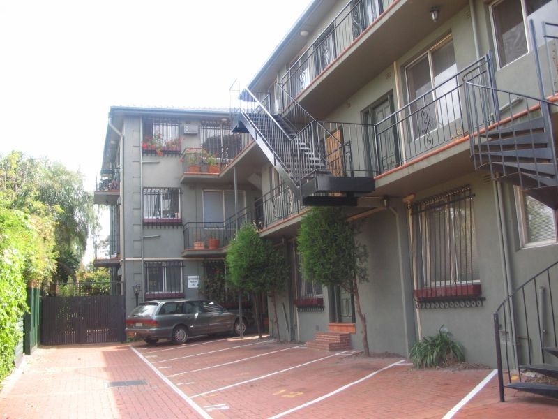 11/201 Gold Street, Clifton Hill VIC 3068