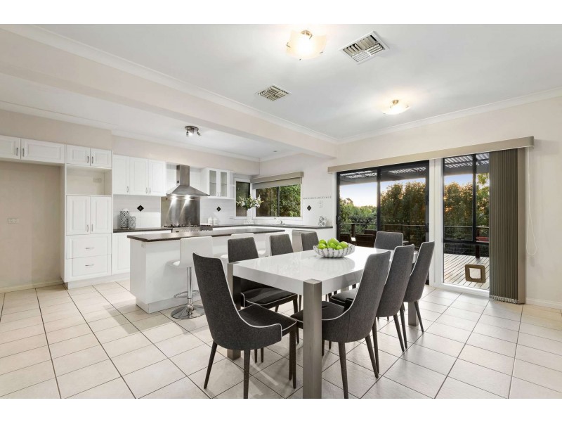 48 Longview Rd, Balwyn North VIC 3104