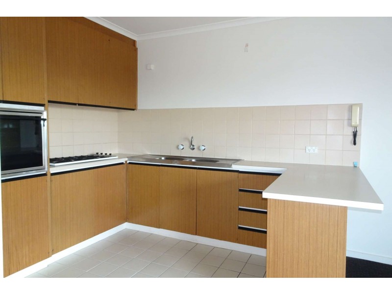 11/8-10 James Ave, Kew VIC 3101