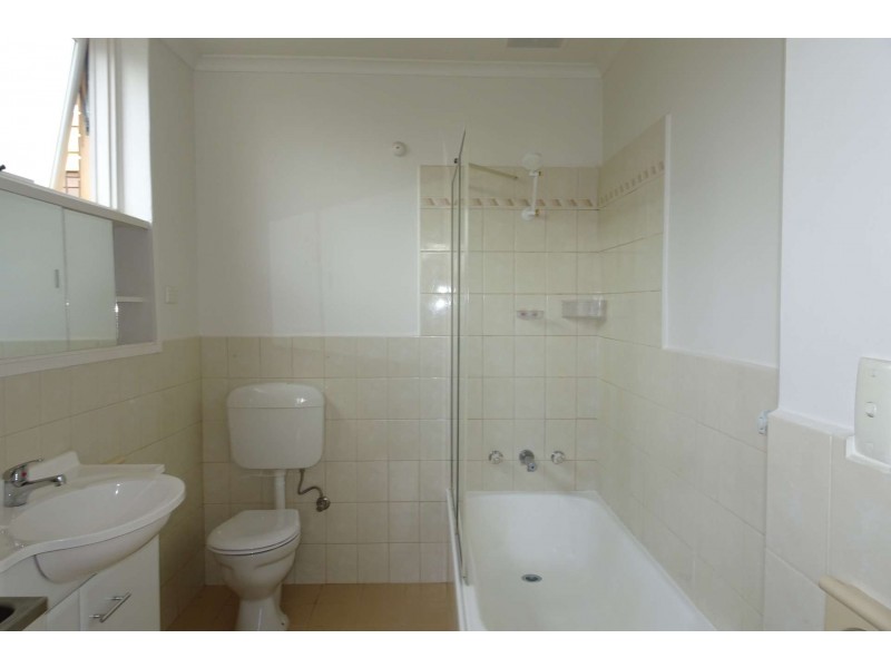 11/8-10 James Ave, Kew VIC 3101