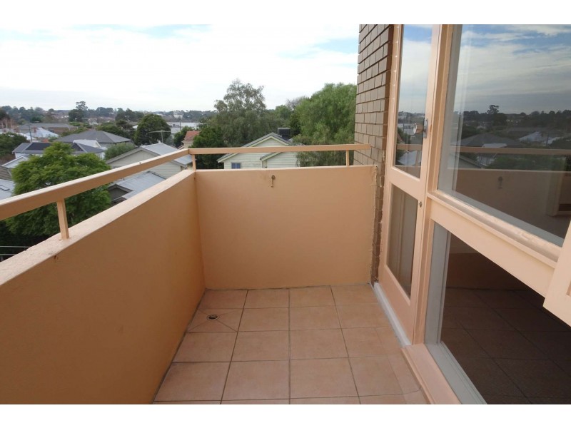 11/8-10 James Ave, Kew VIC 3101