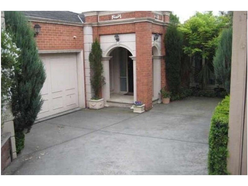 1A Grosvenor Pde, Balwyn VIC 3103