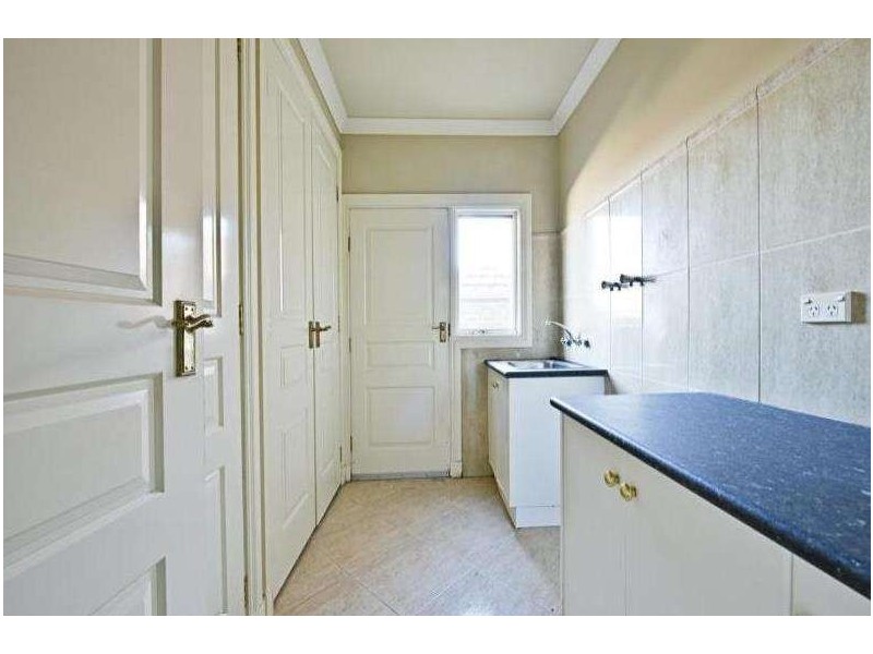 1A Grosvenor Pde, Balwyn VIC 3103