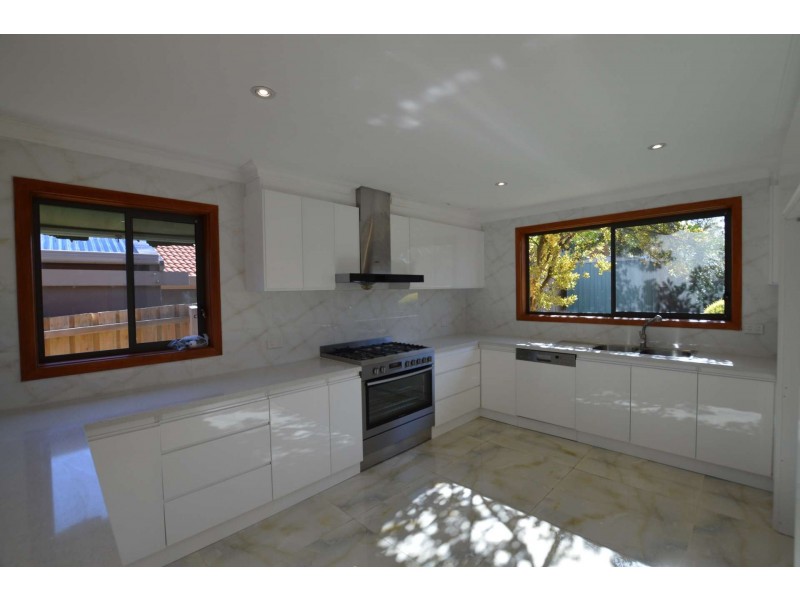 29 Owens St, Doncaster East VIC 3109