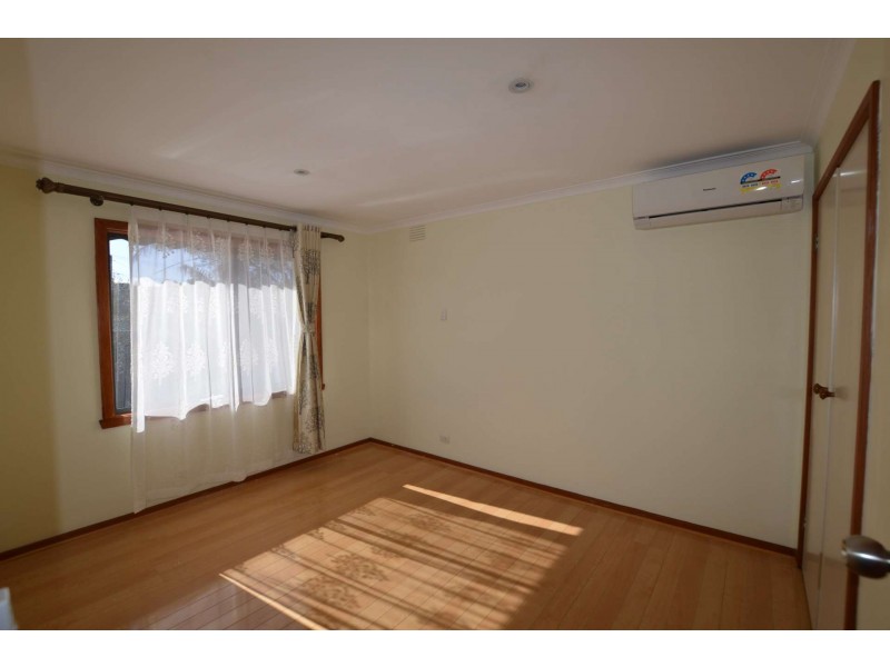 29 Owens St, Doncaster East VIC 3109