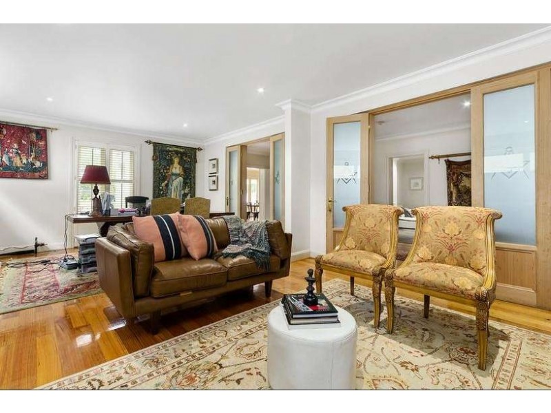 13 Pleasant Rd, Hawthorn VIC 3122