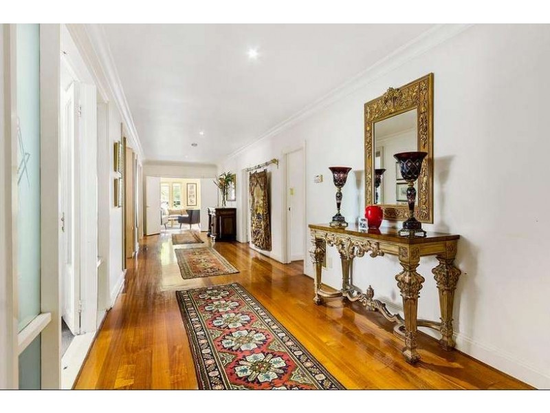 13 Pleasant Rd, Hawthorn VIC 3122