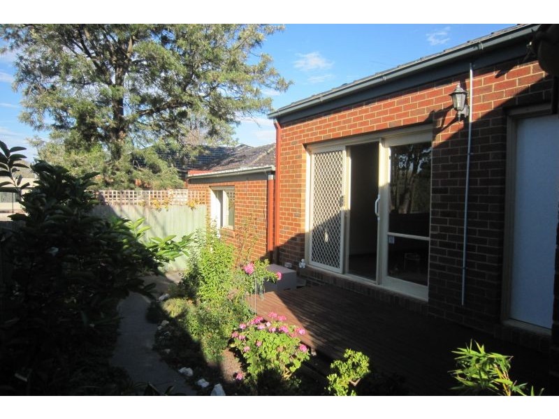 2/13 Relowe Crescent, Balwyn VIC 3103