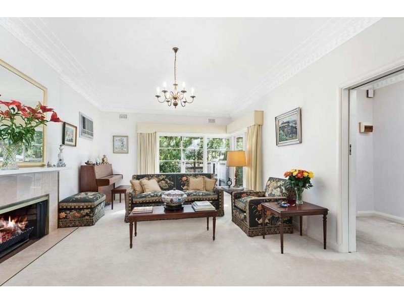 39 Mont Victor Road, Kew VIC 3101