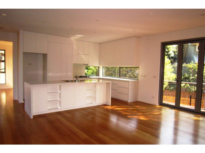 17 Kendall Street, Canterbury VIC 3126