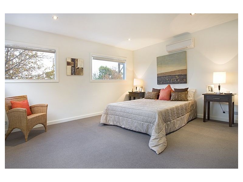 11 Beatty Street, Mont Albert VIC 3127