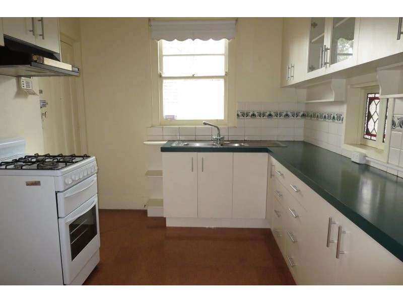 1/14 Kennealy Street, Surrey Hills VIC 3127