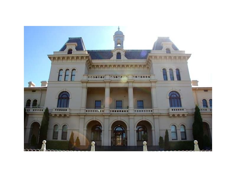 231 Wiltshire Drive, Kew VIC 3101