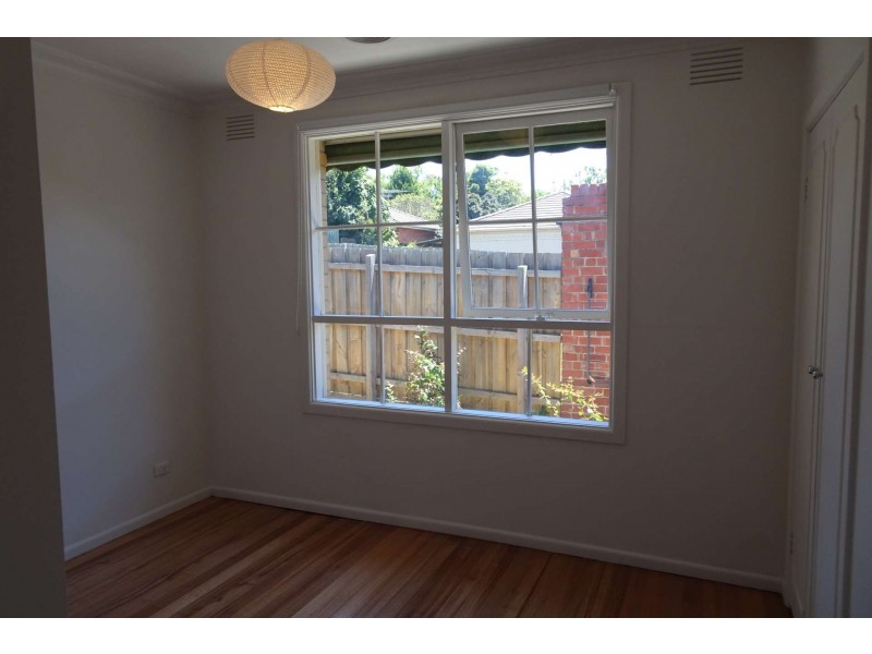 3/314 Canterbury Road  facing Essex Road, Surrey Hills VIC 3127