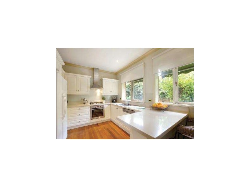 4/22 Rochester Road, Canterbury VIC 3126