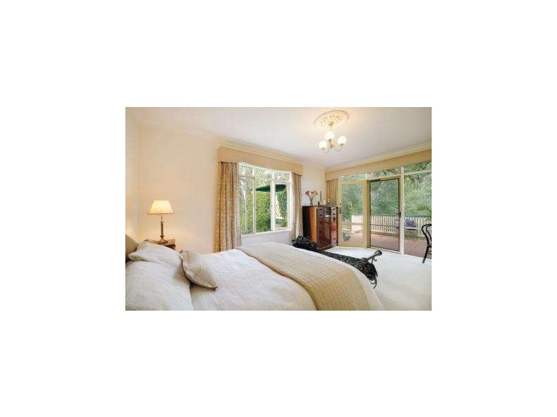 4/22 Rochester Road, Canterbury VIC 3126