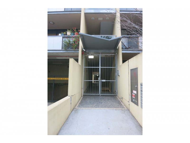 28/70-74 Brunswick Road, Brunswick VIC 3056