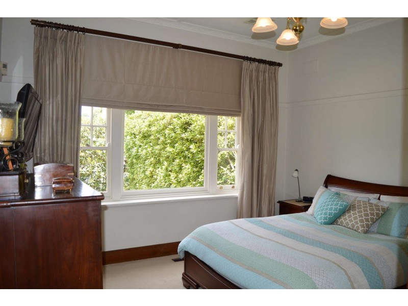 99 Gordon Street, Balwyn VIC 3103