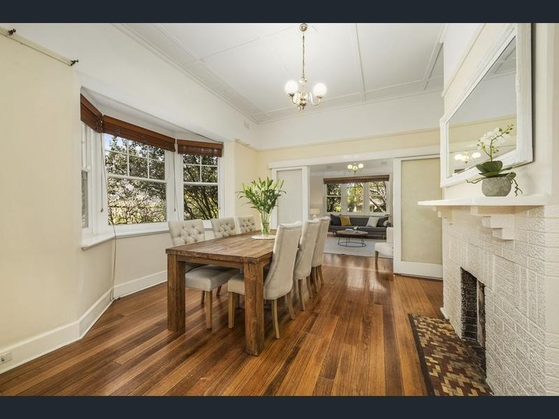 29 Myrniong Grove, Hawthorn East VIC 3123