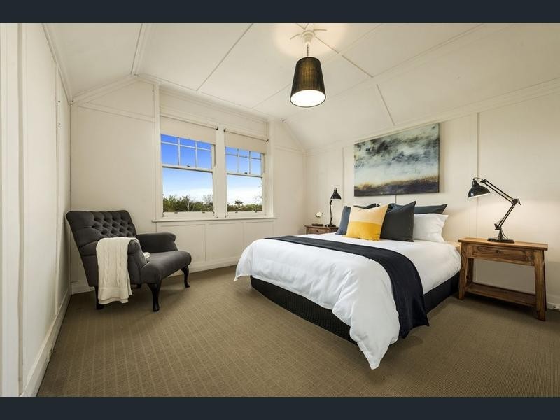 29 Myrniong Grove, Hawthorn East VIC 3123