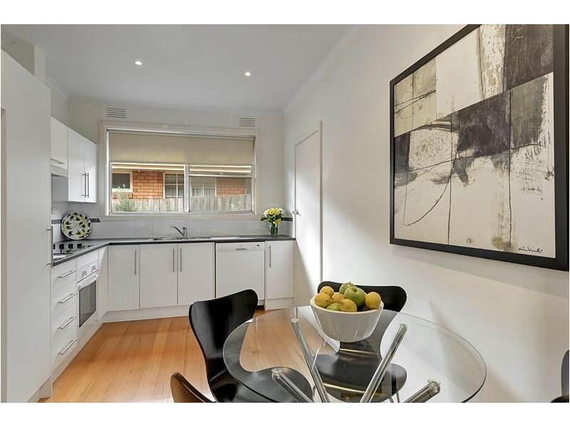 2/4 Westminster Street, Balwyn VIC 3103