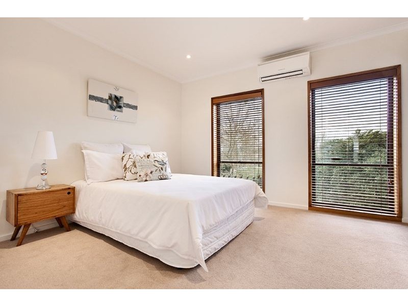 2/3 Suffolk Road, Surrey Hills VIC 3127