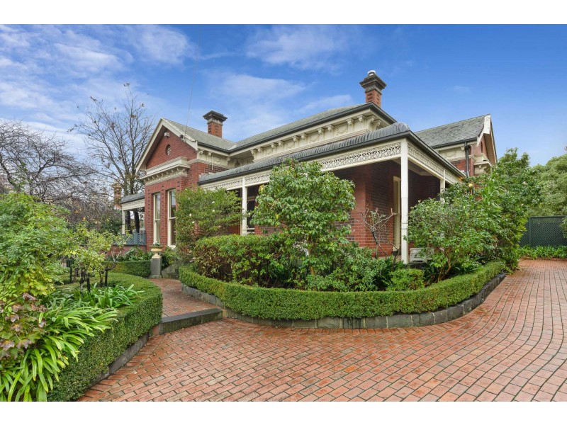 15 Broadway, Camberwell VIC 3124