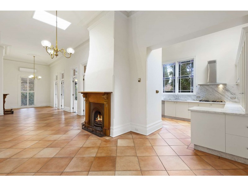 15 Broadway, Camberwell VIC 3124
