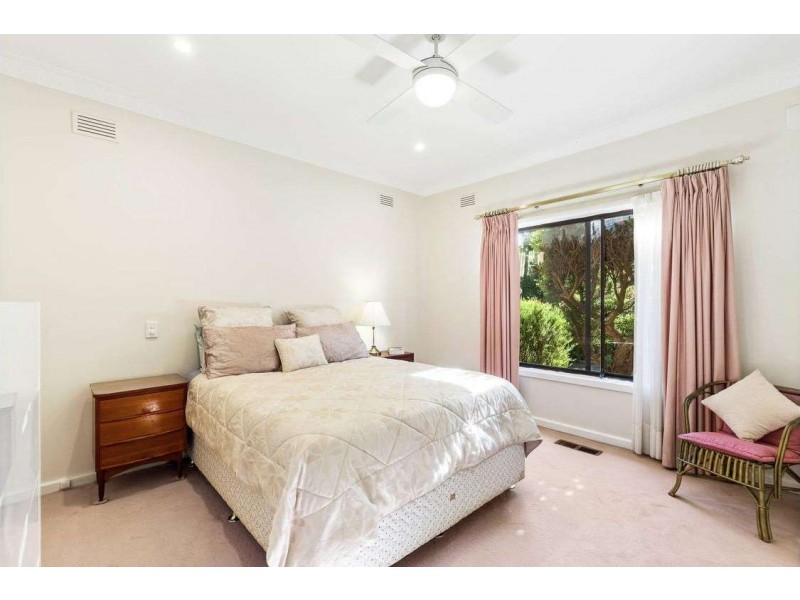 63 Monash Ave, Balwyn VIC 3103