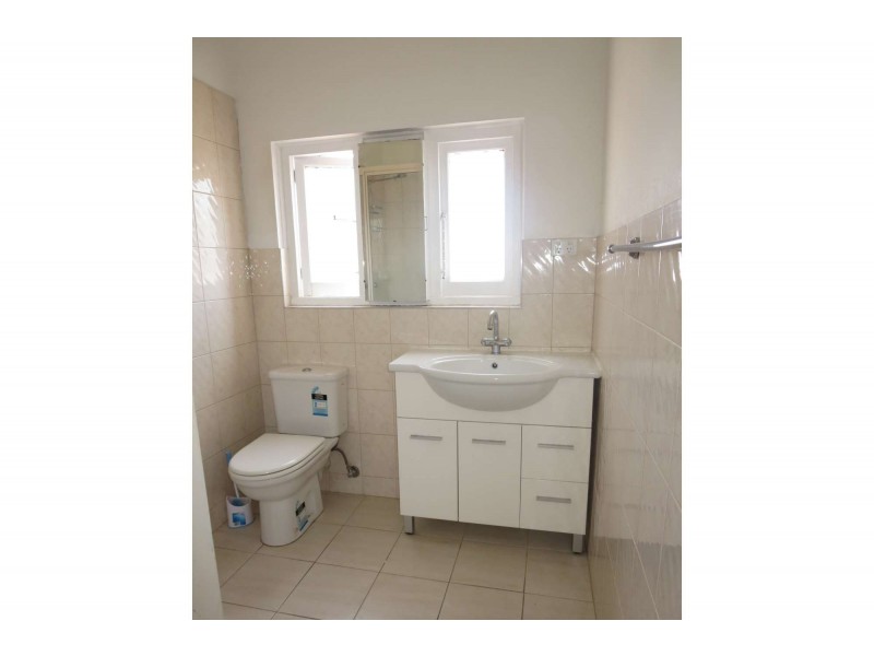 2/66 Strathalbyn Street, Kew East VIC 3102