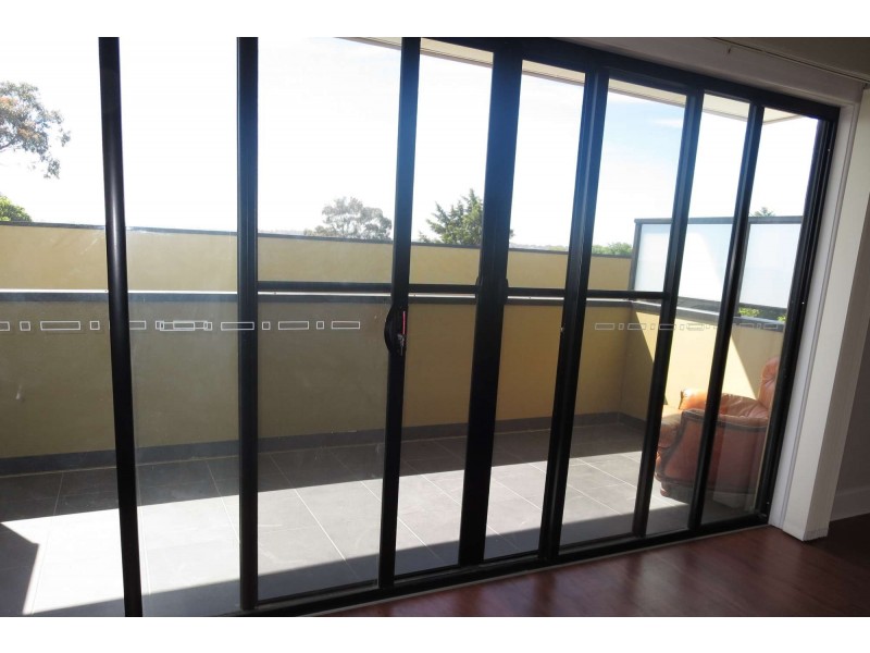 2/66 Strathalbyn Street, Kew East VIC 3102