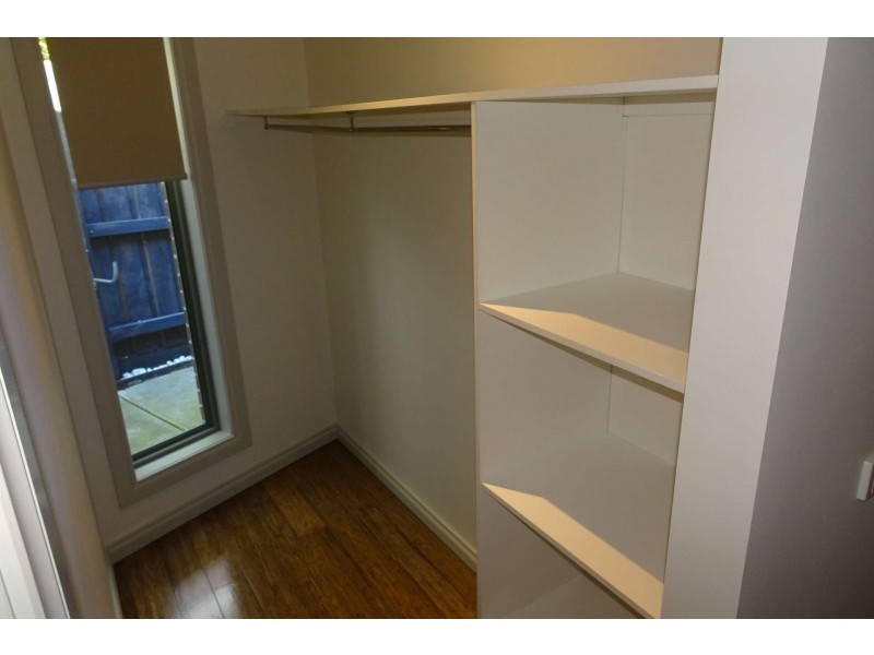 2/4 Loraine Avenue, Box Hill North VIC 3129