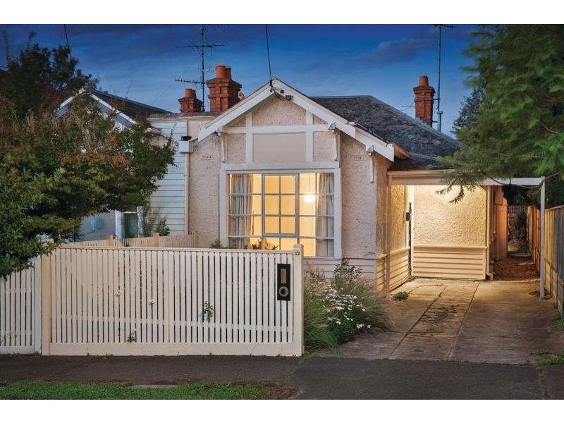 12 Valentine Ave, Kew VIC 3101