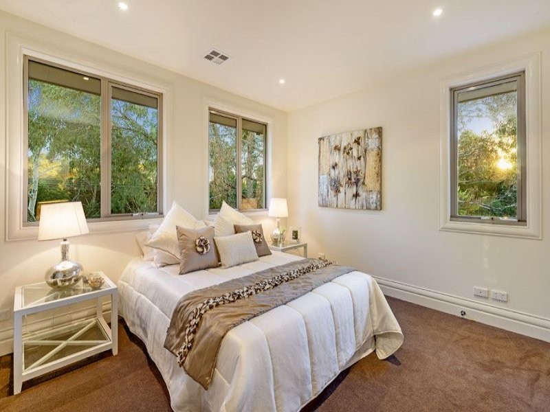 1 Railway Road, Blackburn VIC 3130