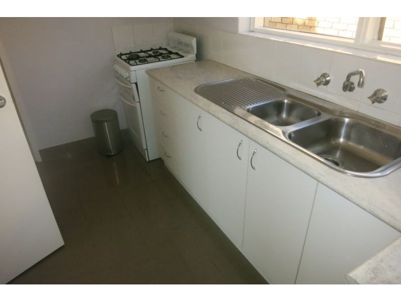 8/894 Burke Road, Canterbury VIC 3126