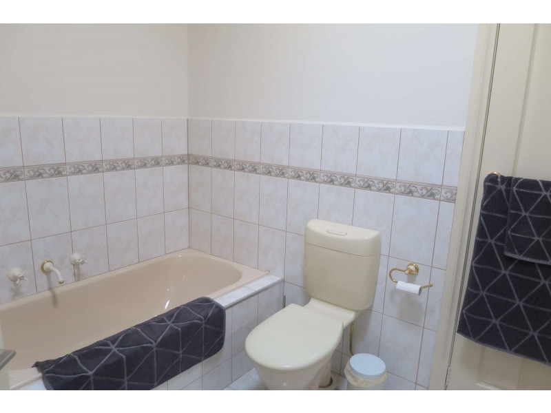 1/23 Woodlands Avenue, Kew VIC 3101